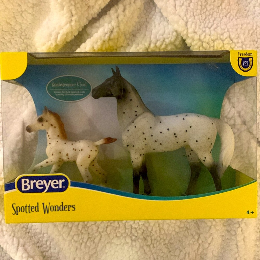 Breyer Freedom Series (Classics) Spotted Wonders